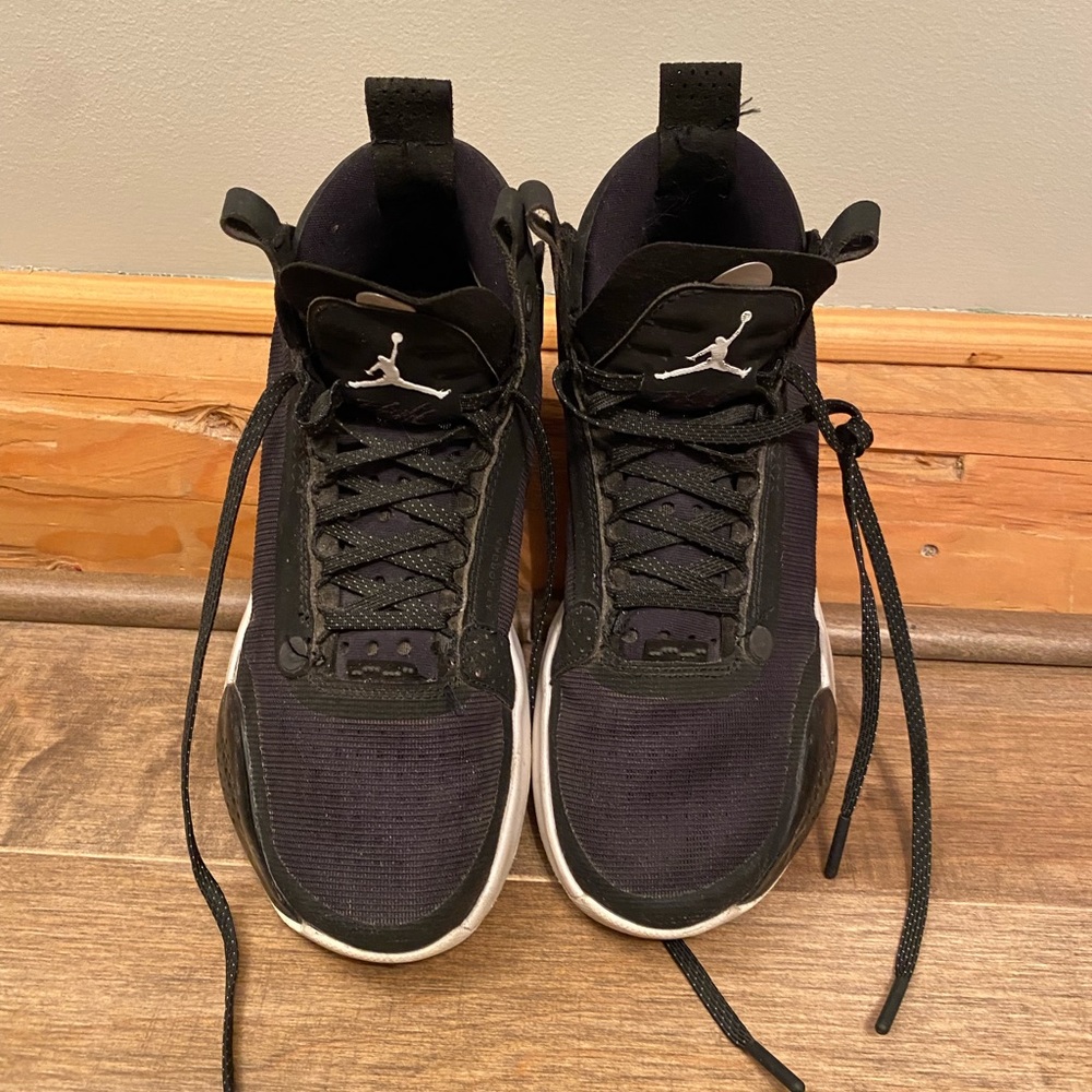 Air Jordan Youth Basketball Shoes